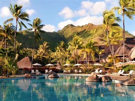 best beach resorts in world.